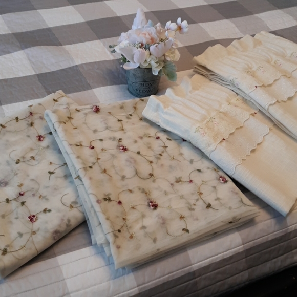Baby girl Nursery Shabby Chic Antique curtain set